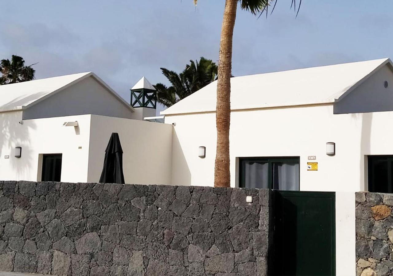 Villa Sun And Sea 2 Front De Mer Playa Rocca Costa Teguise Luaran gambar